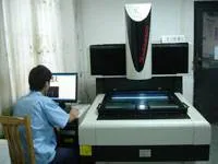 2D optical measurement machine measuring a PCB against the drawing
